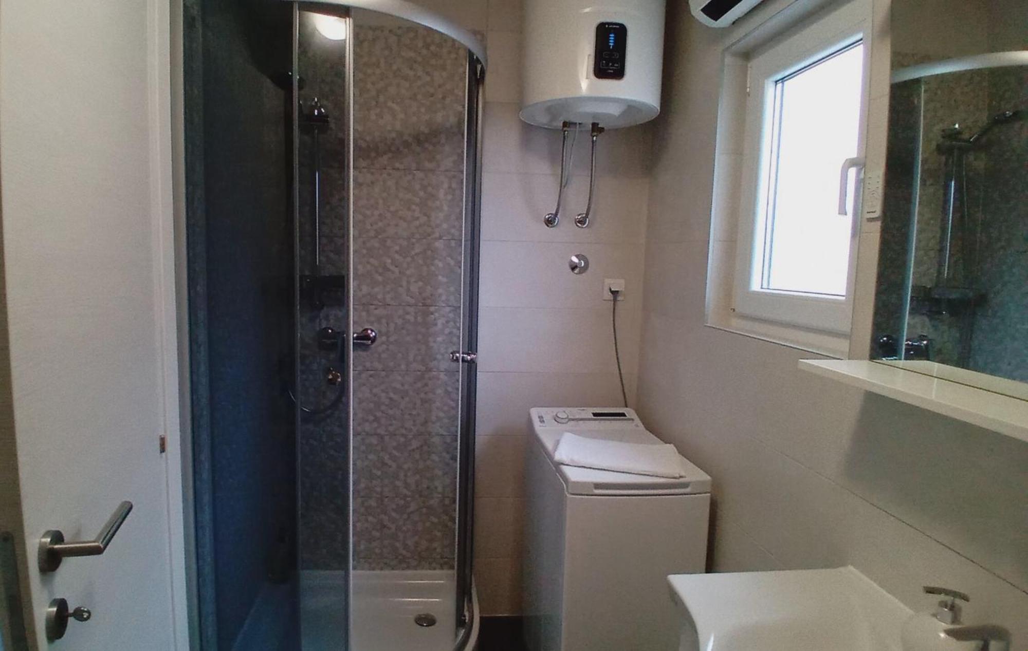 Apartman Diana,Free Parking Пула Экстерьер фото